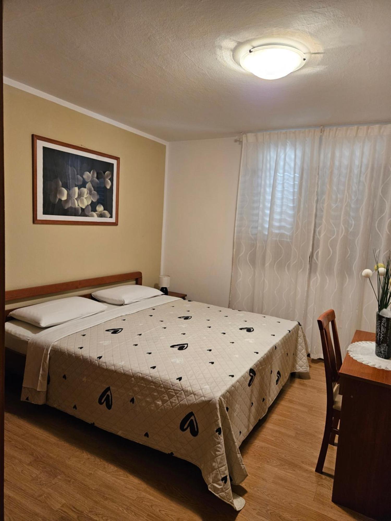 Apartman Bruna Novigrad Istria Exterior foto